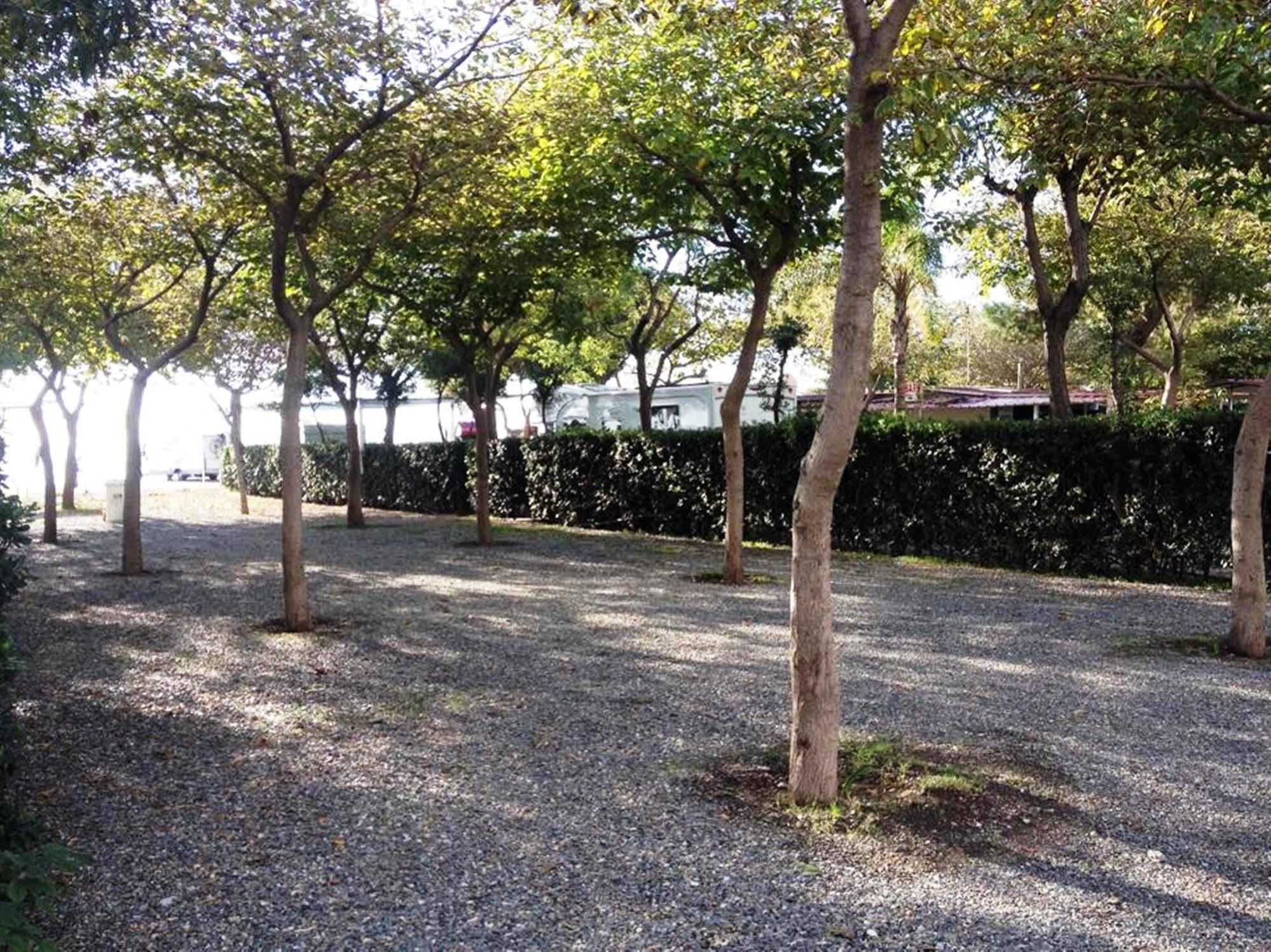 Camping La Focetta Sicula Sant'Alessio Siculo Bagian luar foto